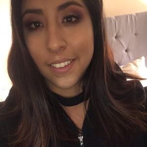 Meet your Posher, Ivonne